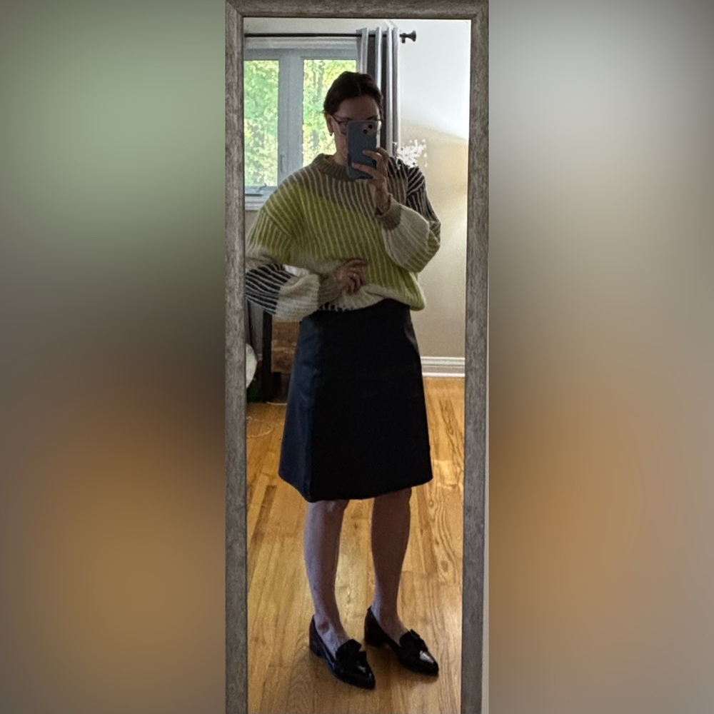 FAIRWEATHER 100% Leather Skirt Size 14 (Fits more like Size 12)